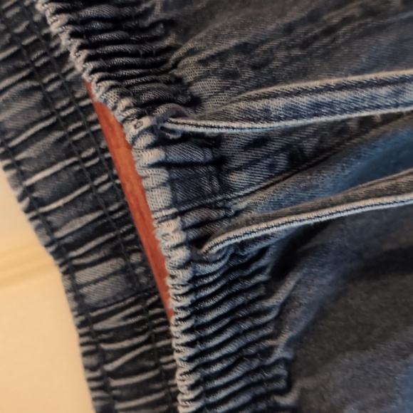 Karen Scott Size Medium Cropped Jeans - Picture 2 of 3